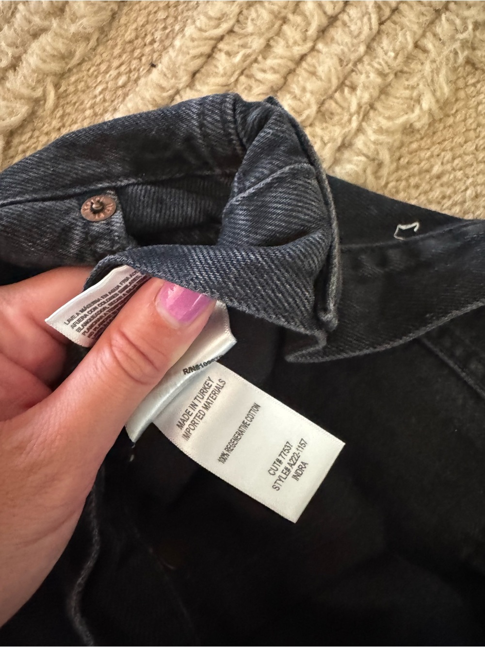 Agolde Indra Long Black Denim Slouchy Shorts - Picture 6 of 6